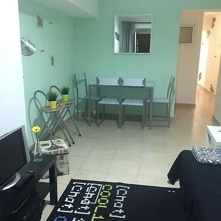 Apartament In Bairro Alto