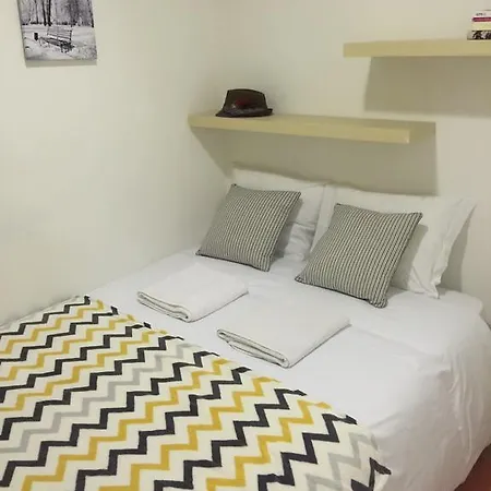 Apartament In Bairro Alto